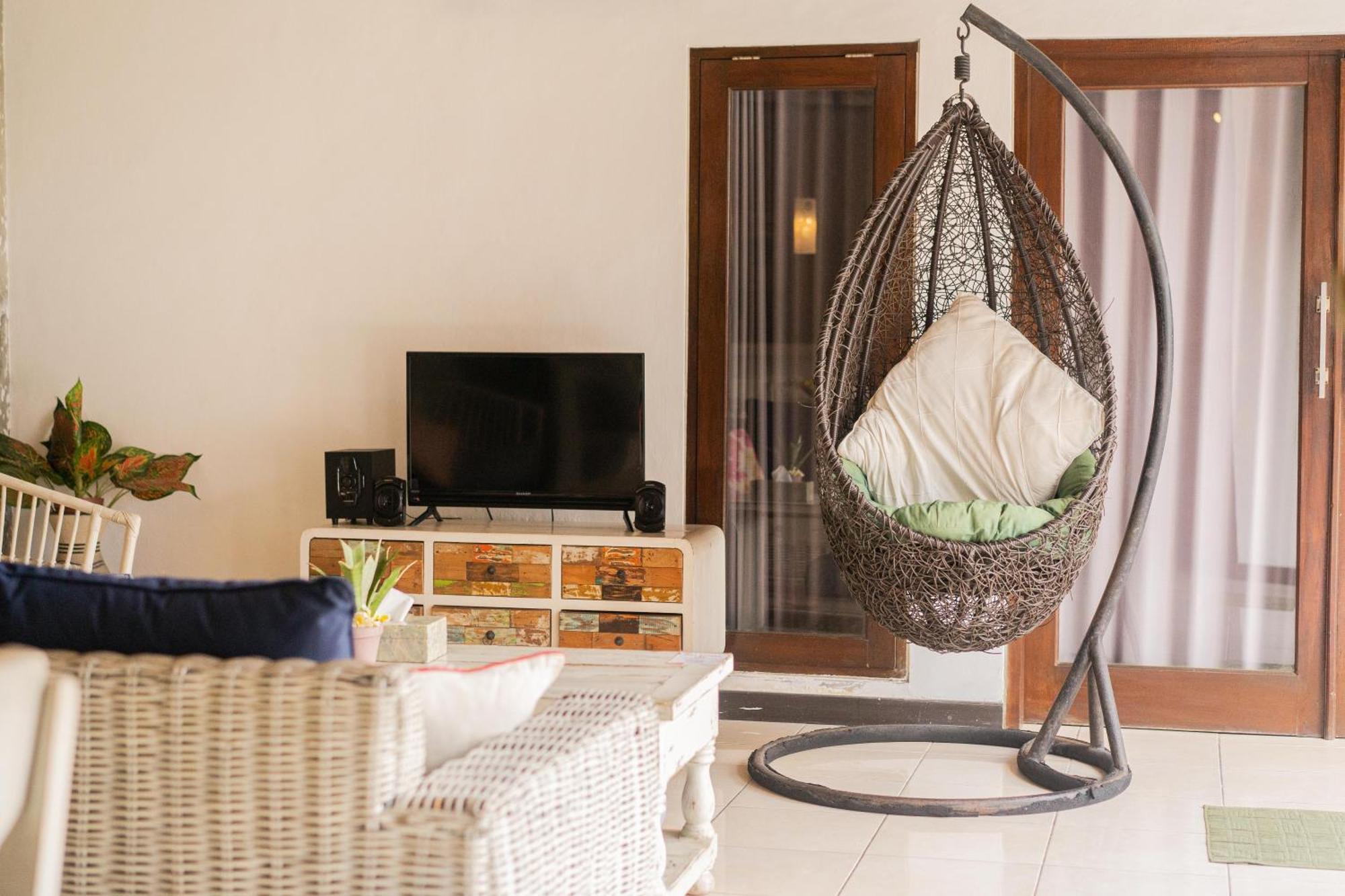 Villa Salya - 3Br - Private Pool - 1Min Walk To La Favela! Seminyak Exterior foto